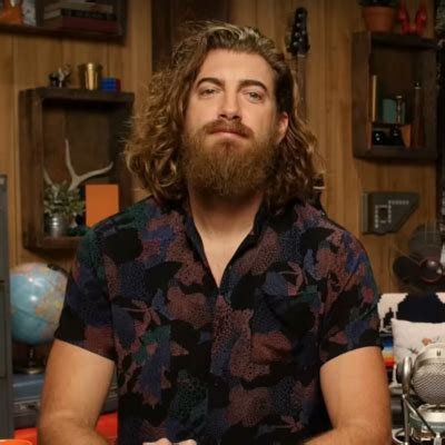 Rhett McLaughlin- Wiki, Age, Height, Wife, Net Worth (Updated on