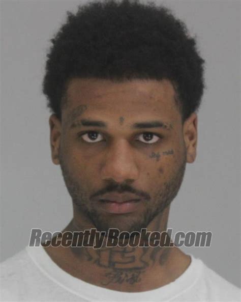 Recent Booking Mugshot For DEMETRIUS VANNOY In Dallas County Texas