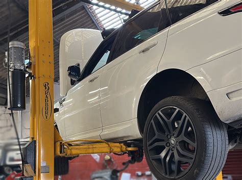 Our Workshop Gallery Range Rover Engine