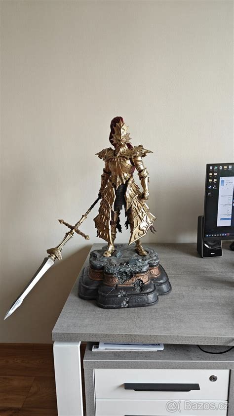 Dark Souls Dragon Slayer Ornstein Statue Plzeň Bazoš cz