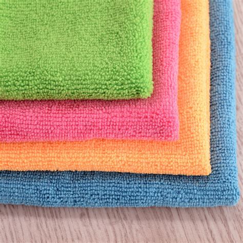 8 Simple Streak-Free Hacks To Revive Your Iron's Faceplate