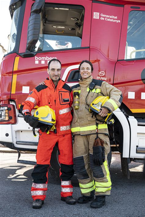 Cristina Casol on Twitter RT bomberscat Demà t acompanyem a donar