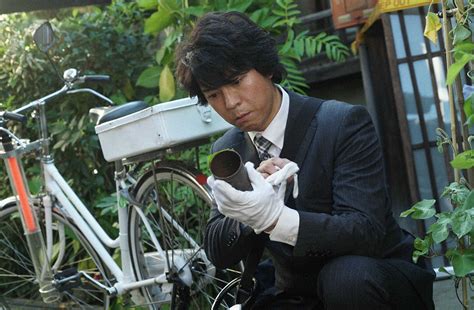 【写真 23枚】テレビ朝日提供 遺留捜査：第8話 上川隆也が第一発見者に 遺体から30年前の未解決事件の遺留指紋が Mantanweb