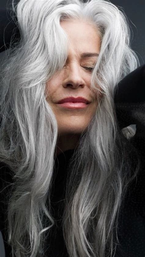 Pin By Gail Hollingsworth On Gray Hair Don’t Care Silver White Hair Long Gray Hair Silver Hair