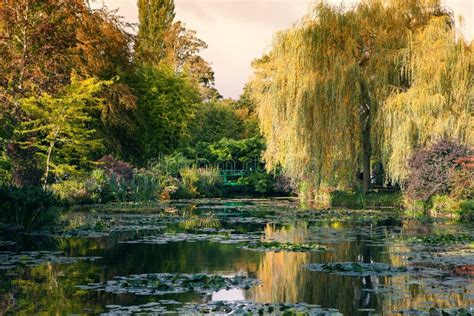 Monet s garden and pond stock photo. Image of landmark - 13044742