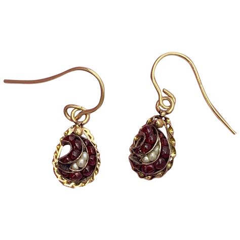 Hessonite Garnet And Gold Dangle Drop Earrings With Inclusions For Sale