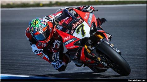 Wsbk Portugal Estoril Superbike Course Chaz Davies Pour L