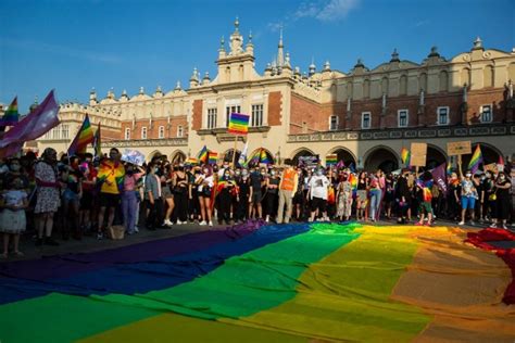 Ma Opolska Straci Miliardy Euro Przez Uchwa Anty Lgbt Polityczne