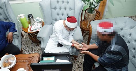 Hamba Allah Dari Pasir Gudang Pembida Tertinggi Jam Tangan Rolex