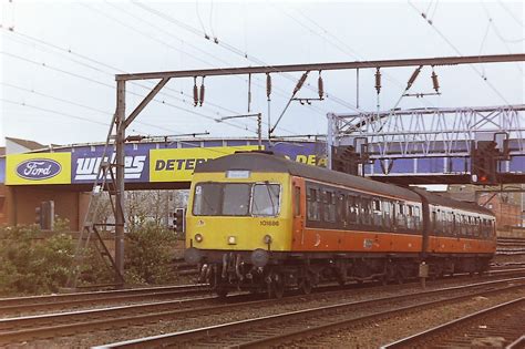 Strathclyde Pte 101686 51231 51500 Entering Glasgow Cent Flickr