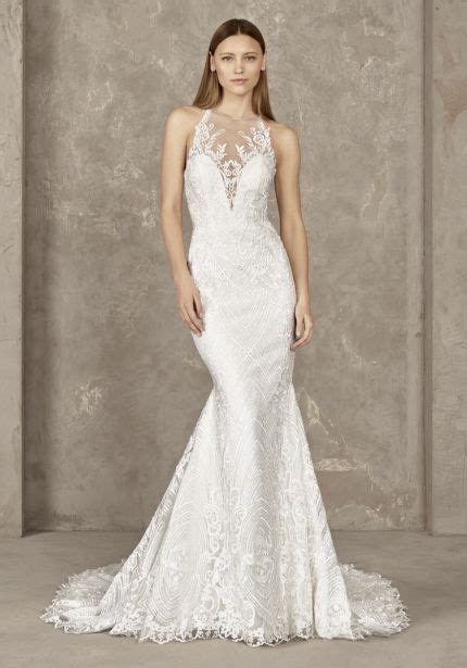 in Pronovias Privée