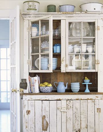 Kitchen trends: Farmhouse Kitchen Cabinets