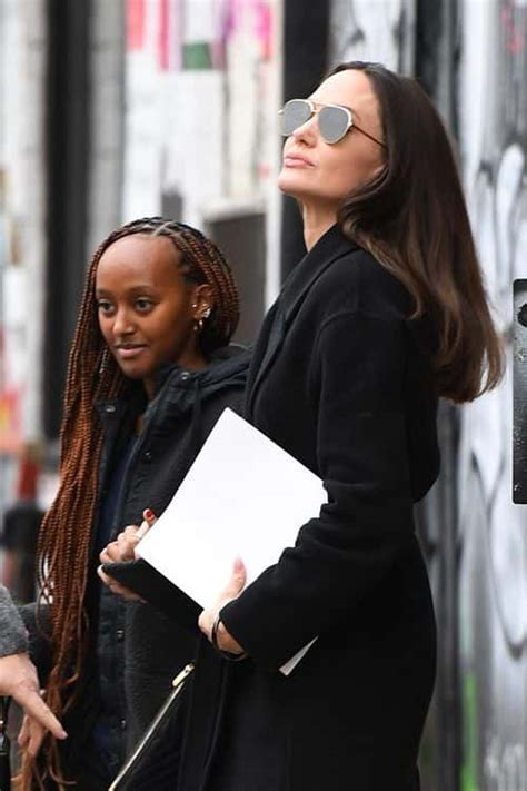 Angelina Jolie Is All Business During Nyc Outing With Daughter Zahara