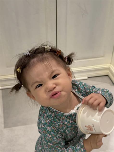 I U T Bi T V Em B Pam Em B Qu C D N Hot Nh T M Ng X H I