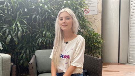 Eva Elfie Arrived To Rio To Make Video Content On Csgo Major — Escorenews