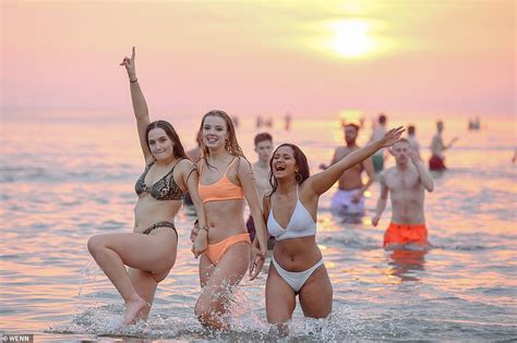 College Students On Beach Nude Telegraph