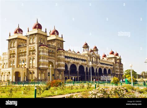 Mysore palace against sky hi-res stock photography and images - Alamy