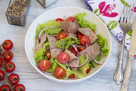 Салаты с говядиной – 108 вкусных рецептов с фото, простые рецепты ...
