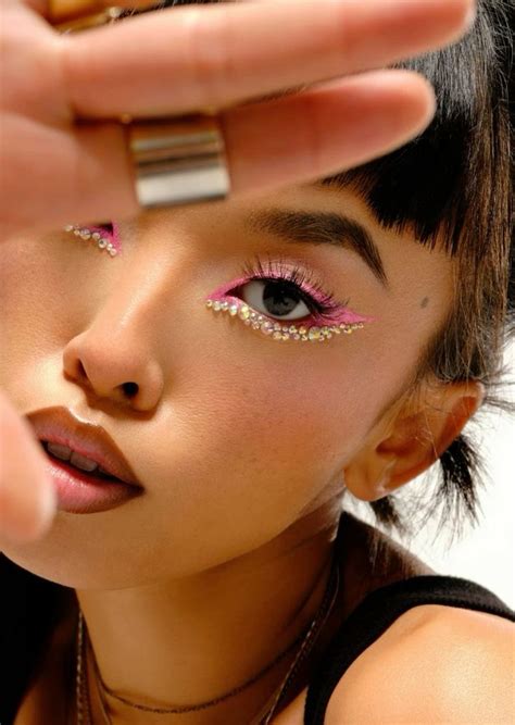 Pin By PAULA On Editorials Rhinestone Makeup Artistry Makeup Makeup