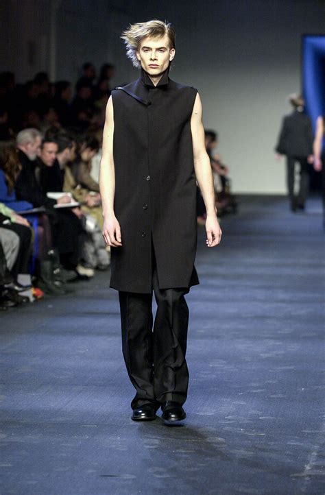 Dior Homme Autumn/Winter 2001 Menswear | Swaggy outfits, Menswear, Dior
