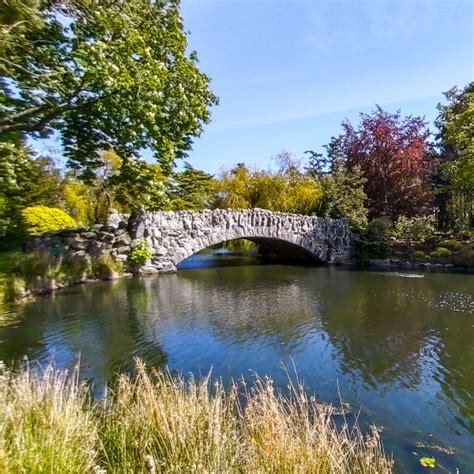 Explore Beacon Hill Park With Our 360 Virtual Tours