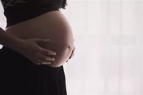 Ciri Hamil Anak Perempuan Menurut Orang Jawa Mitos Atau Fakta Sonoraid