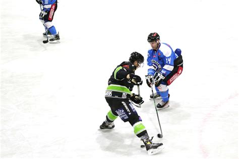 Icefighters mit Schützenfest bei Pflichtsieg gegen HSV TAG Salzgitter