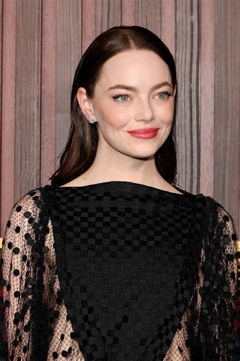 Emma Stone Is Back To Super Dark Brunette See The Photos Glamour UK