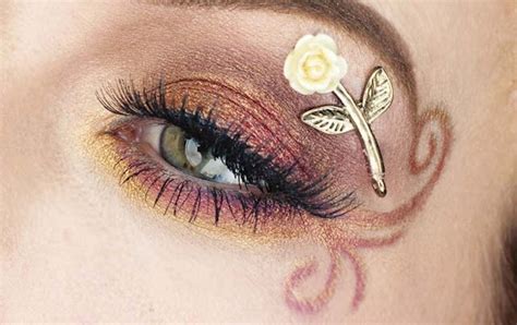 Creative Expressions Multidimensional Rose Eyes Make Up Design Royals
