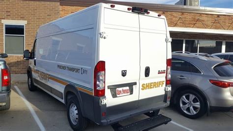 Dallas County Sheriff rolls out new 12-prisoner transport van ...