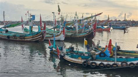 Sempat Libur Akibat Cuaca Buruk Nelayan Muncar Banyuwangi Mulai Melaut