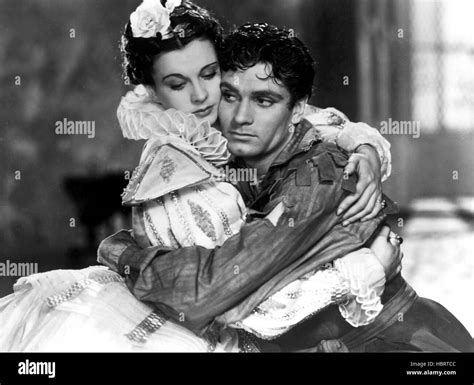 Fire Over England Vivien Leigh Laurence Olivier 1937 Stock Photo Alamy