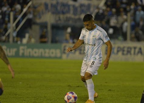 Atlético Tucumán visita a Racing en Avellaneda hora formaciones y TV