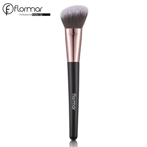 Buy Flormar Flared Cut Blush Brush Redesign توصيل