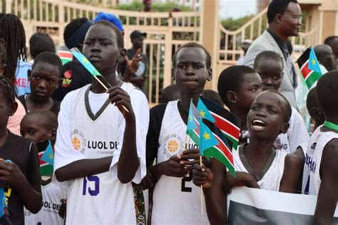 The World Knows Us South Sudanese Cheer Basketball Team S Rise