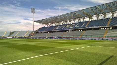 ESTADIO CARLO CASTELLANI Criplast