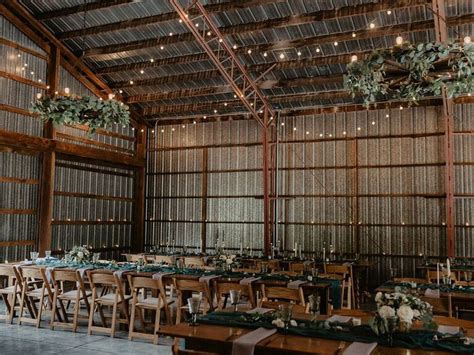 The Best Rustic Barn Wedding Ideas To Transform Your Venue