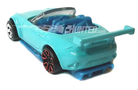 T Hunted BOMBA O inédito Mazda Miata da Hot Wheels