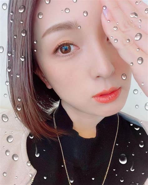 祥子さんのインスタグラム写真 祥子instagram 「関東甲信越は梅雨入りしたそうで☔️ 雨だったりくもりだったりと パッとしない日が