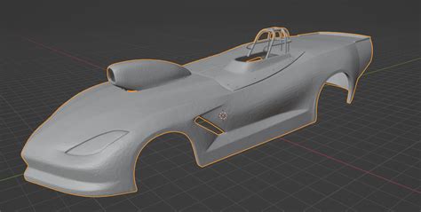 Modeling Trying To Thin A Car Body And Make Panels More Smooth
