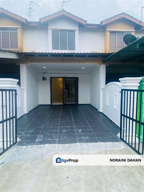 Double Storey Terrace Jalan Kenari 6 Taman Scientex Pasir Gudang Johor