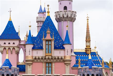 Sleeping Beauty Castles New Look Disney Tourist Blog