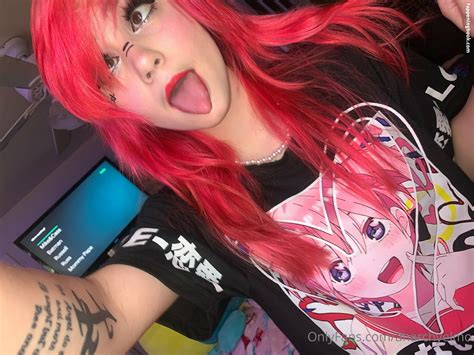 Anarchyelmo Nude OnlyFans Leaks Fappening FappeningBook