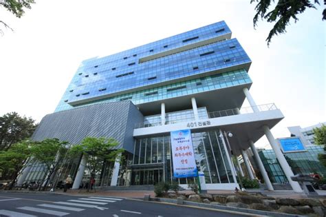 [부산대 건물 투어] 부산대학교 건설관을 소개합니다! : 네이버 블로그