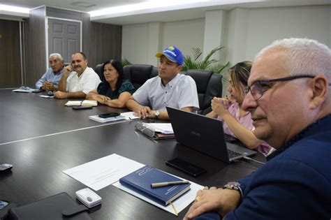 Alcalde Gustavo Fernández Entrega Proyecto Definitivo De Ordenanza De