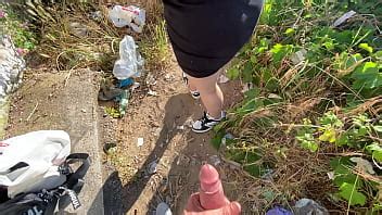 Se La Chupo En El Coche Y Me Folla En La Calle Hasta Correrse En Mi Cara Xvideos