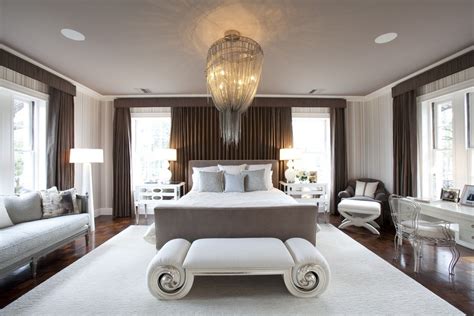 20 Master Bedroom Designs With Chandeliers