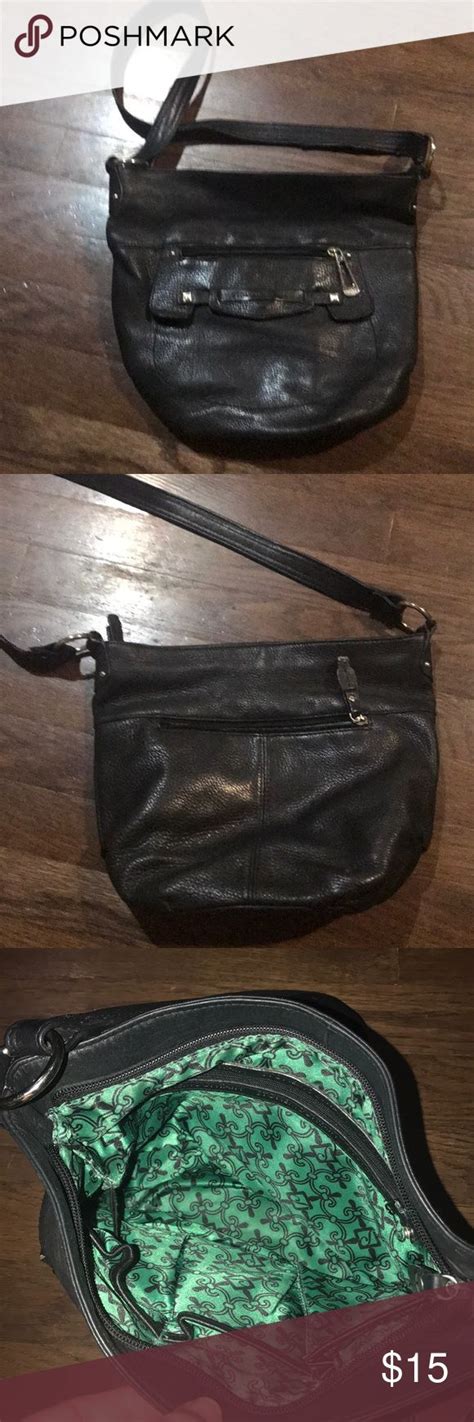 Stone Mountain Black Leather Purse