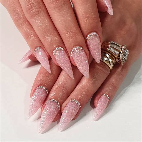 Sculpted Gel Nails Stilettos And Diamonds Book