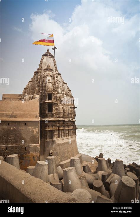 Hindu temple at Dwarka Beach, Dwarka, Gujarat, India Stock Photo - Alamy